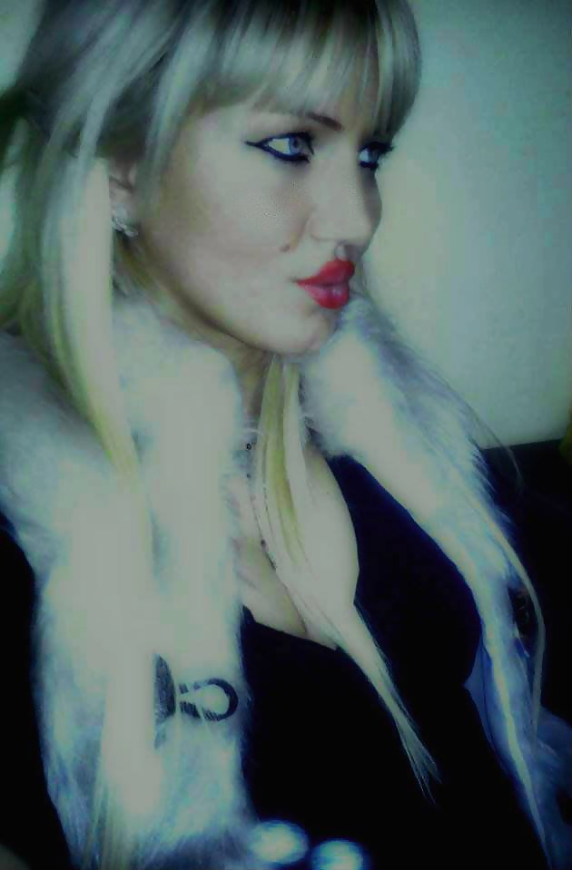 Snezana sremska mitrovica
 #40899899