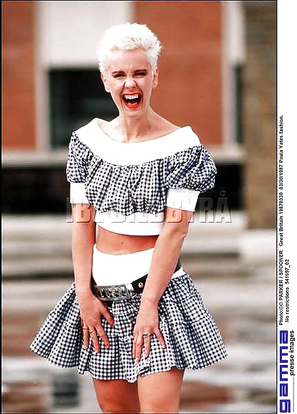 Paula Yates #27396417