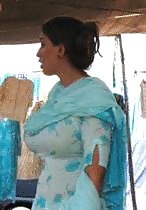 UK Paki BIG Tits in Shalwar Kameez #39828800