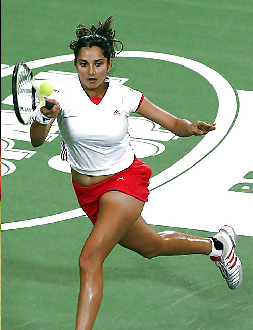 Joueur De Tennis Indien Chaud - Sania Mirza #37843421