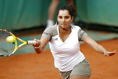 Joueur De Tennis Indien Chaud - Sania Mirza #37843434