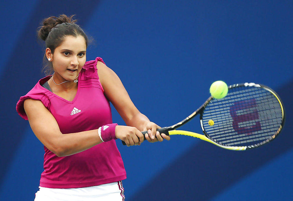 Joueur De Tennis Indien Chaud - Sania Mirza #37843443
