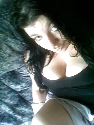 Real Chav slut from London showing clivage Dirtyyyy #39912474