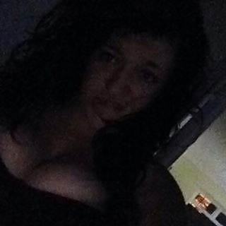 Real Chav slut from London showing clivage Dirtyyyy #39912518