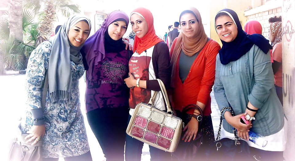 Chicas árabes egipcias 
 #24401835