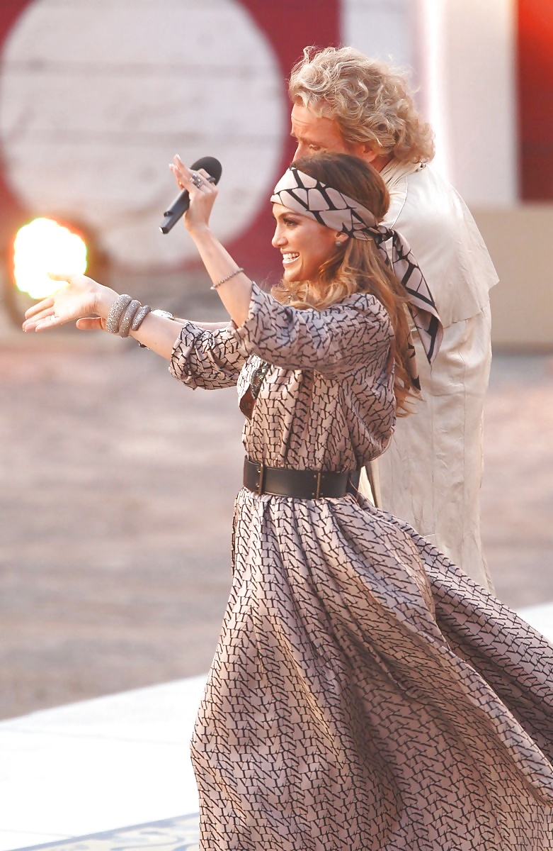 Jennifer Lopez Upskirt & Mamelons Collection De Glissement #24293015