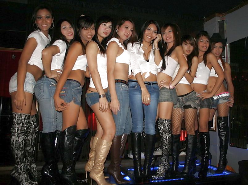 Ladyboy Nightlife in Bangkok #32959156