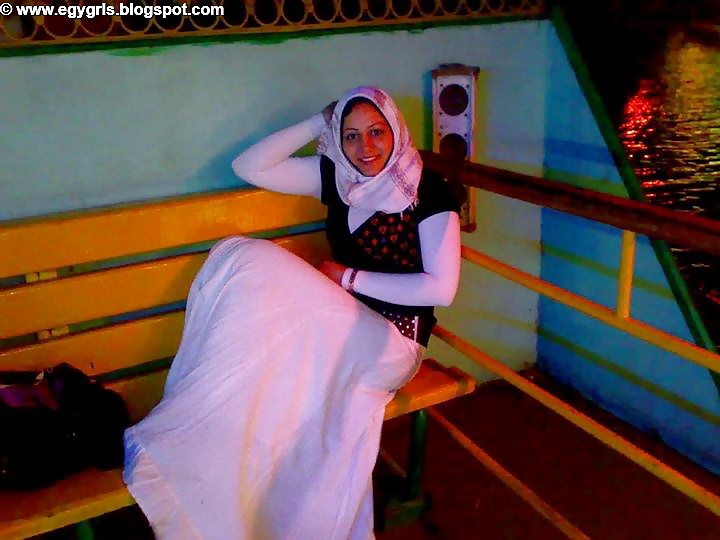 Beautiful hejab 6
 #34125462