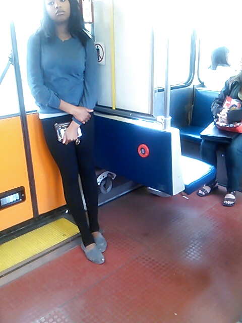 Voyeur - more beauties on transit. #38051531