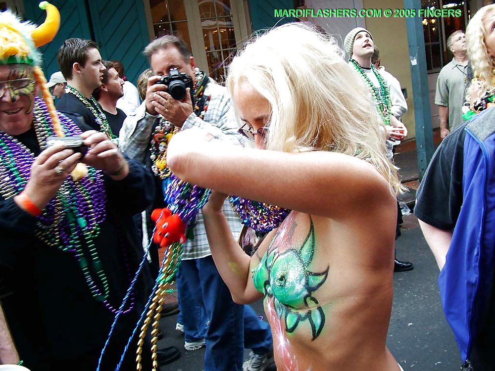 Mardi Gras Carnival #38857526