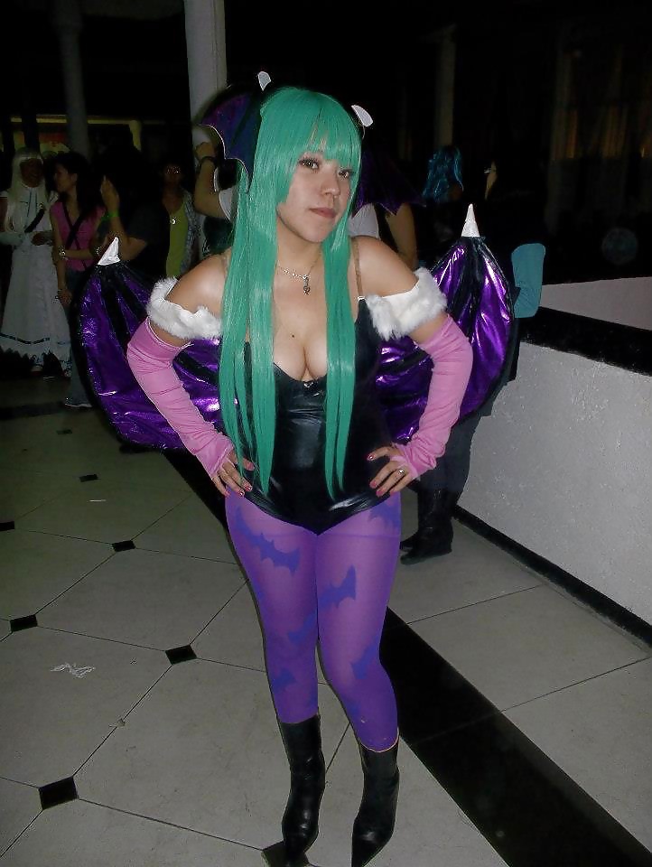 Cosplays in pantyhose and pantimedias #24227604