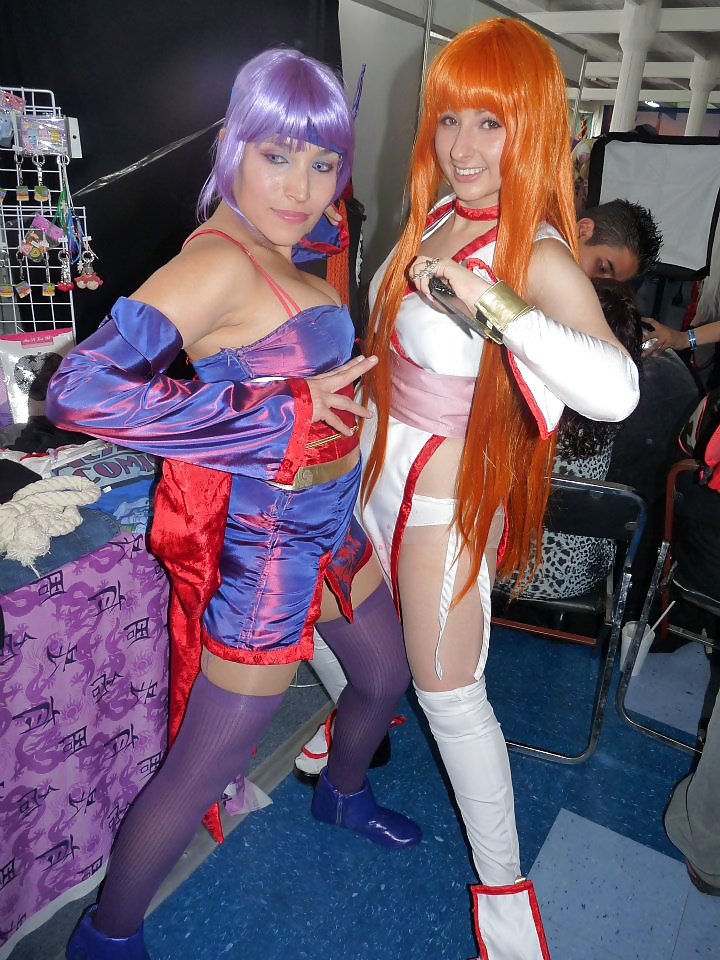 Cosplays in pantyhose and pantimedias #24227751