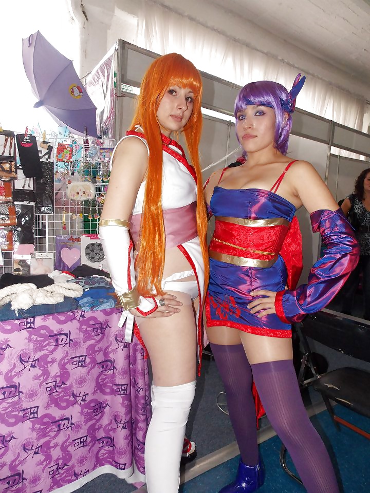 Cosplay in collant e mutandine
 #24227999