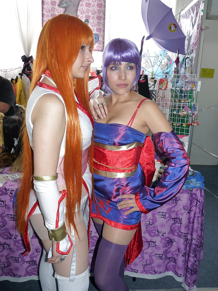 Cosplays in pantyhose and pantimedias #24228307