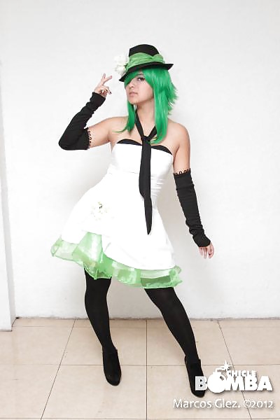 Cosplay in collant e mutandine
 #24228402