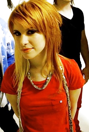 Hayley Williams sexy
 #25854236