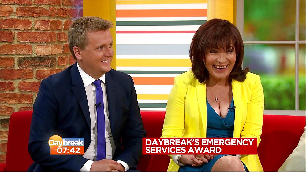 Lorraine Kelly's Magnificent Cleavage #23722613