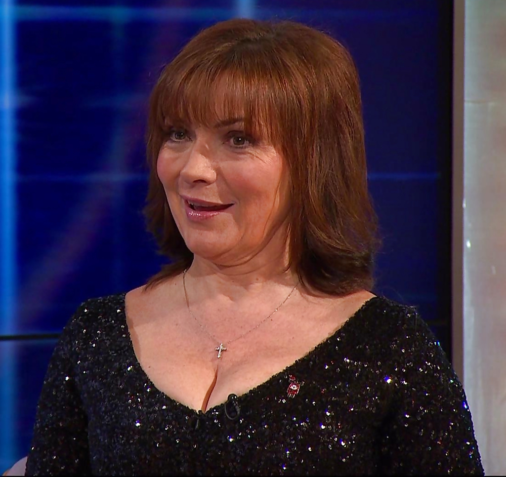 Lorraine Kelly's Magnificent Cleavage #23722697