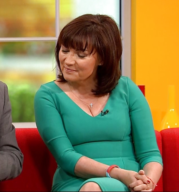 Lorraine Kelly's Magnificent Cleavage #23722763