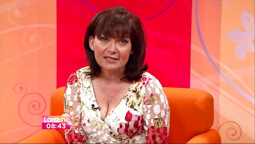 Lorraine Kelly's Magnificent Cleavage #23722819