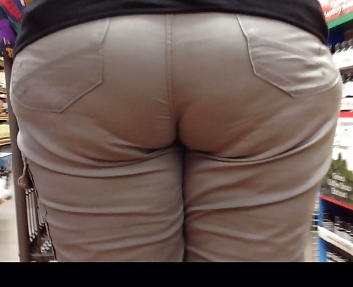 Big butt candid 2  #27118584