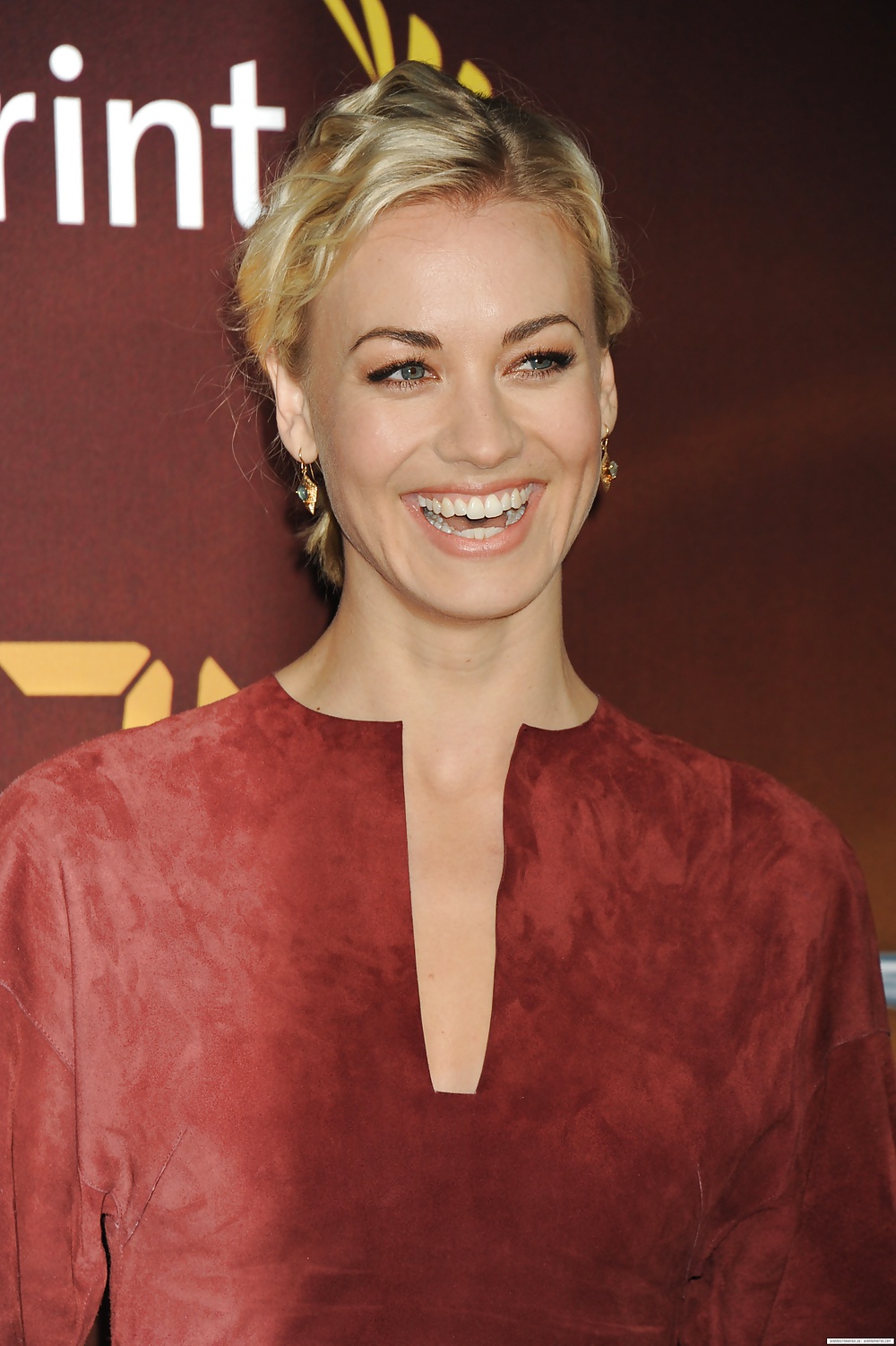 Yvonne strahovski - 24 live another day premiere
 #28566812