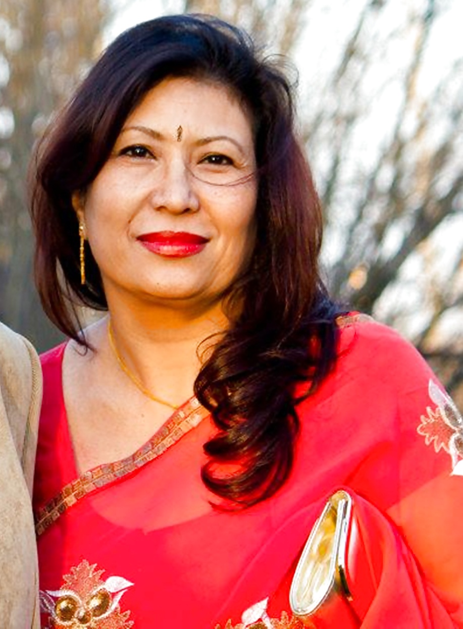 Mrs deepa pradhan (nepali milf)
 #40810803
