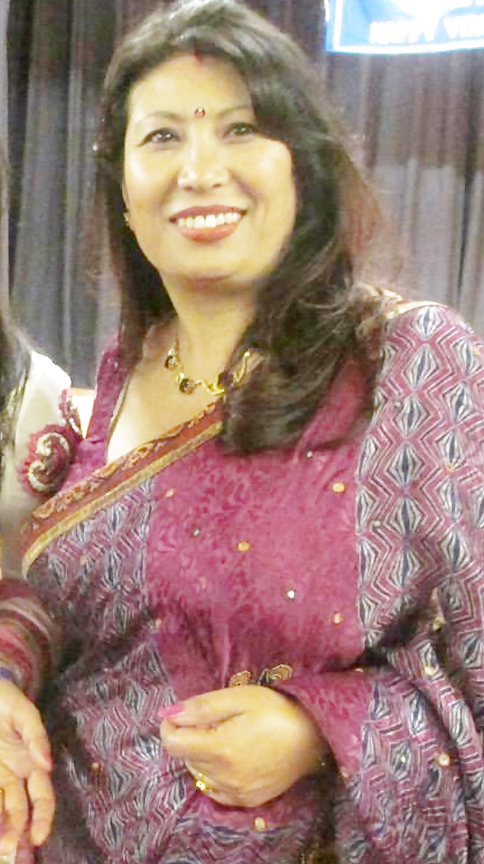 Mrs deepa pradhan (nepali milf)
 #40810812