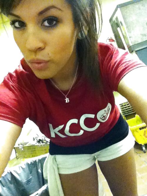 Babes aburrido
 #36938542