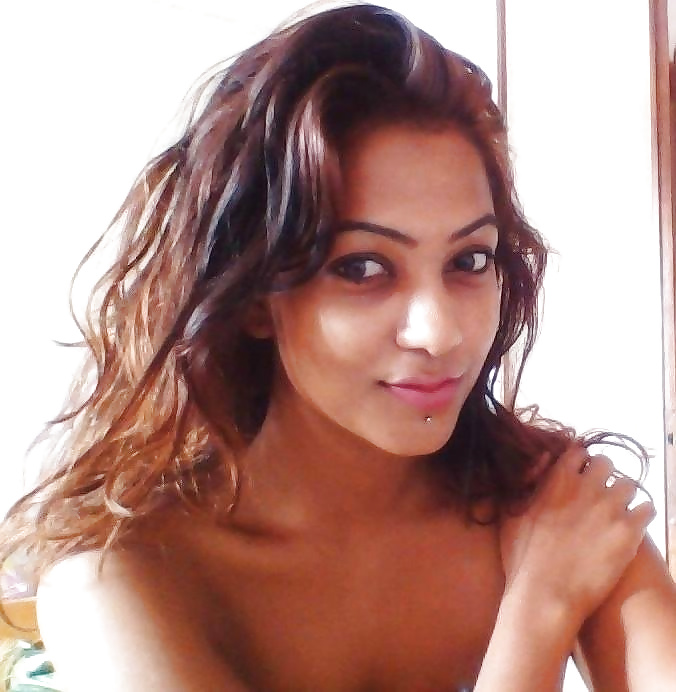 Lankan teen babe
 #39267059