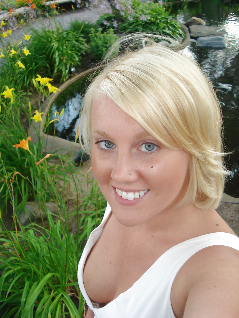 Has anyone seen more of this hottie? #24351497