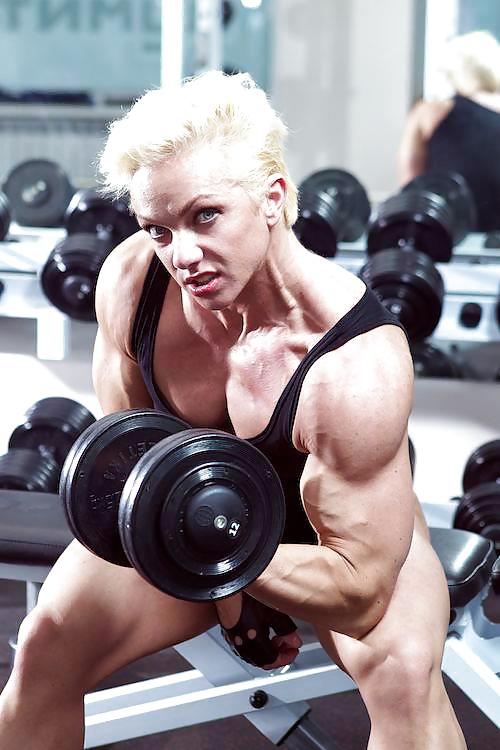 Female bodybuilder Nataliya Romanshko #36585972