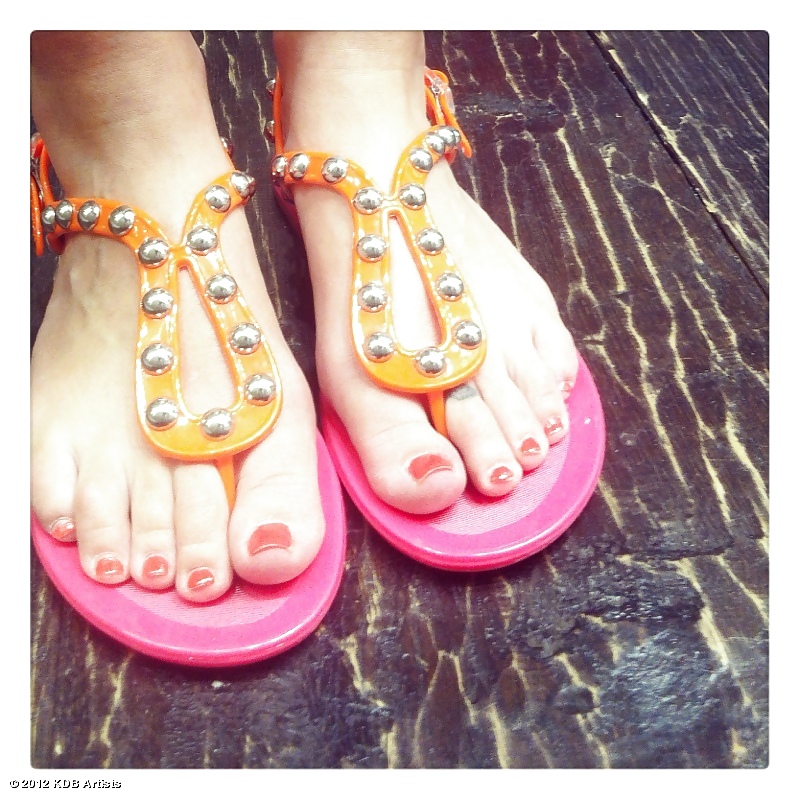 Sexy feet. Danni Minogue #26364886