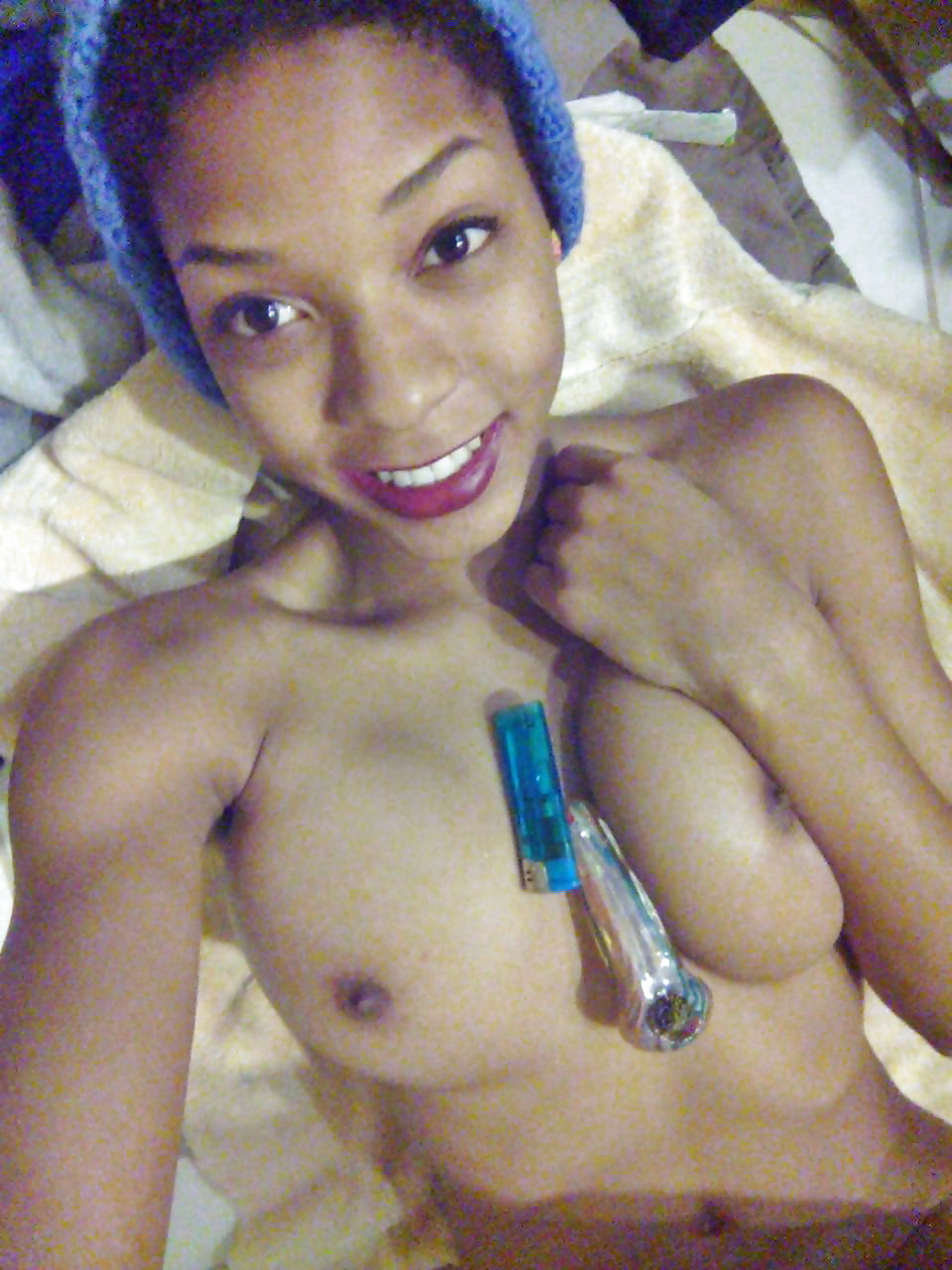 アフロヘアー
 #37605203