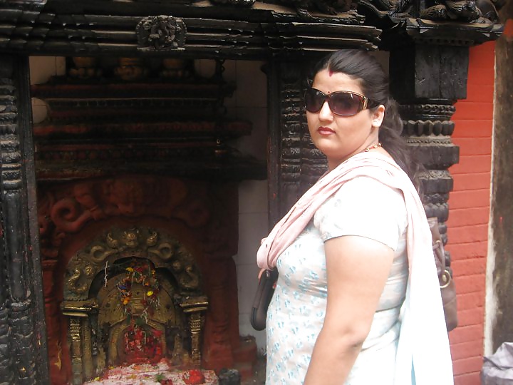 Sexy Reifen Bbw Nepali Aunty Sarala Pandey #40015334