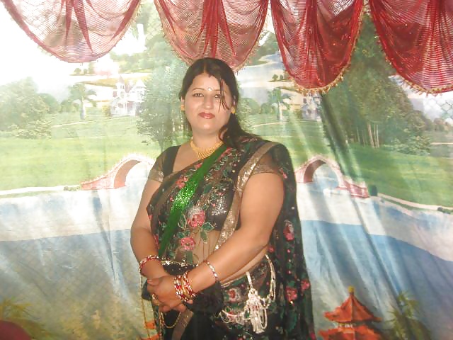 Sexy Reifen Bbw Nepali Aunty Sarala Pandey #40015413
