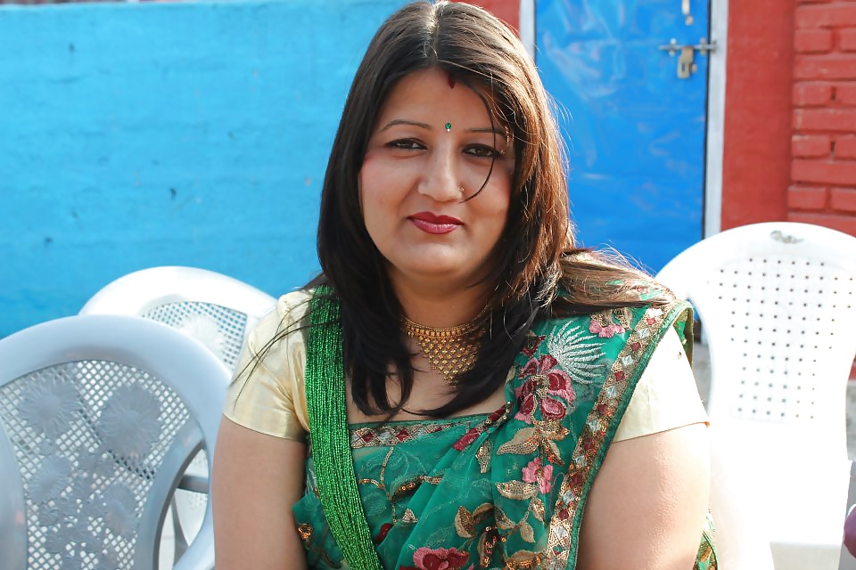 Sexy Reifen Bbw Nepali Aunty Sarala Pandey #40015439