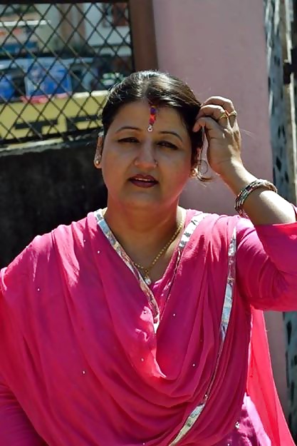 Sexy Reifen Bbw Nepali Aunty Sarala Pandey #40015534