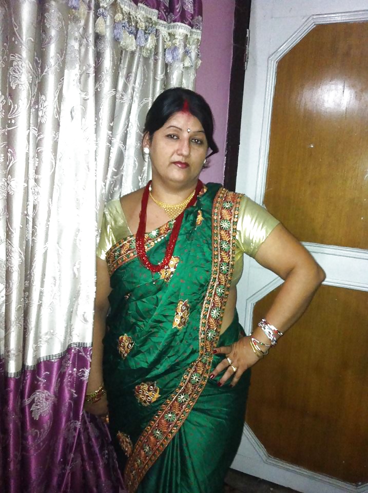 Sexy Reifen Bbw Nepali Aunty Sarala Pandey #40015642