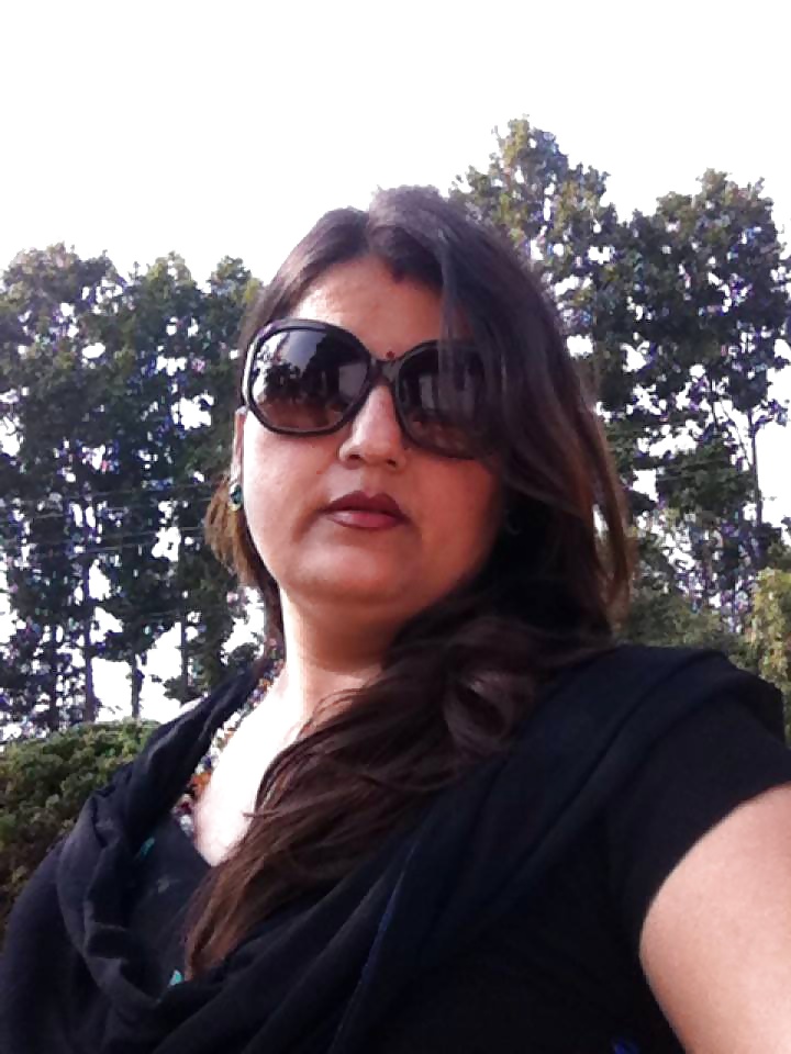 Sexy mature BBW nepali aunty  SARALA PANDEY #40015669