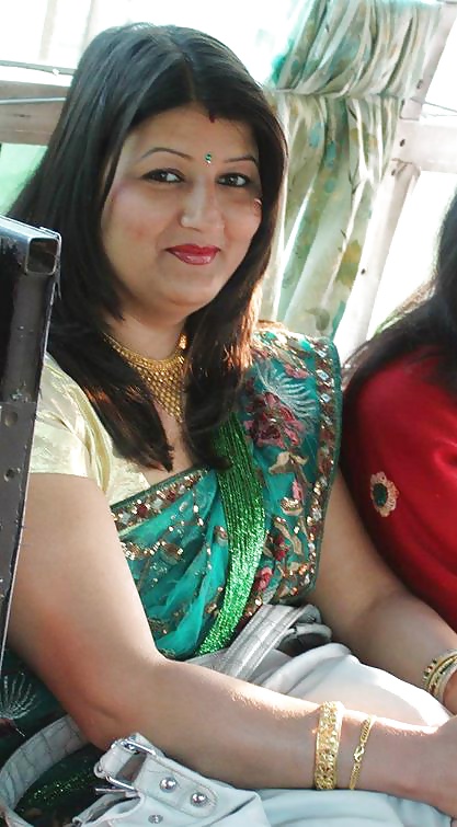 Sexy maturo bbw nepali aunty sarala pandey
 #40015704