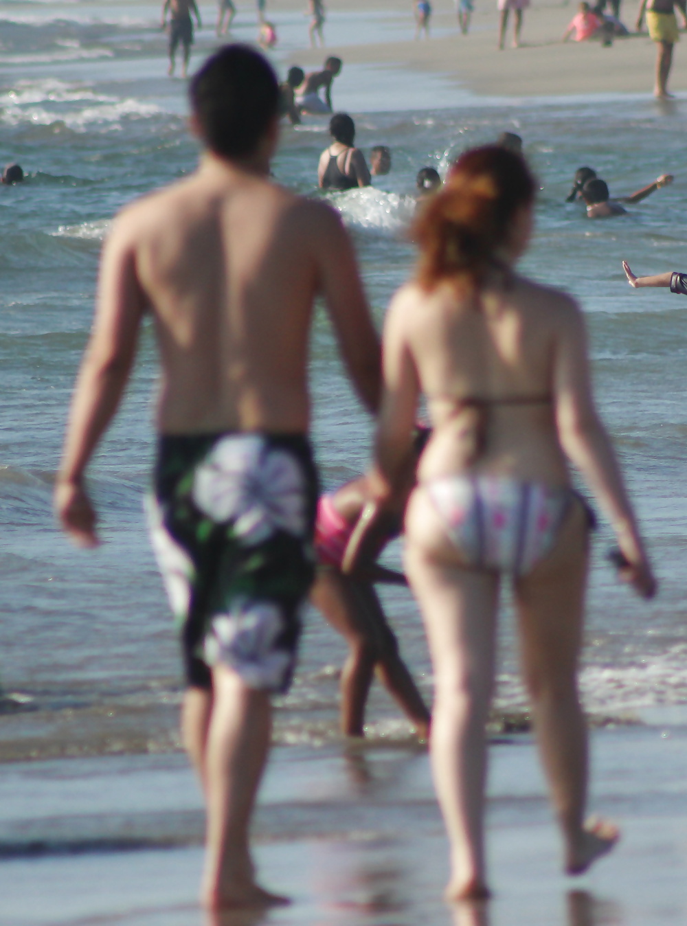 Couple on the beach (voyeur vacation) #35513270