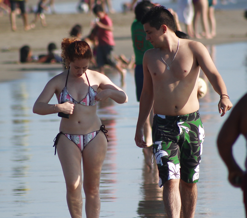 Couple on the beach (voyeur vacation) #35513406