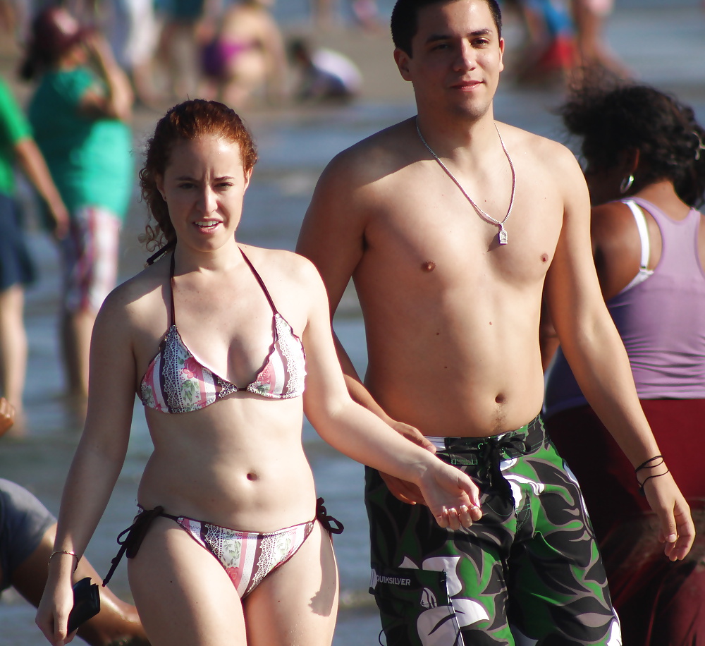 Couple on the beach (voyeur vacation) #35513544