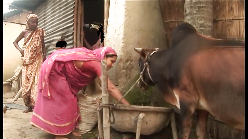 Bangladeshi rural woman bending over  #30918069