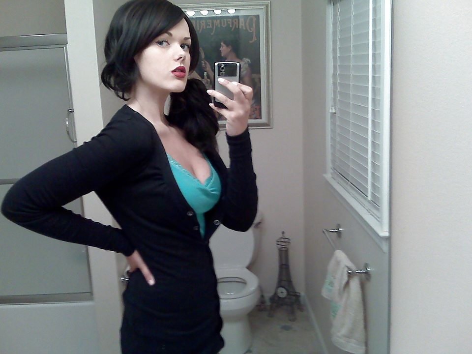 Ashley Taylor #25706366