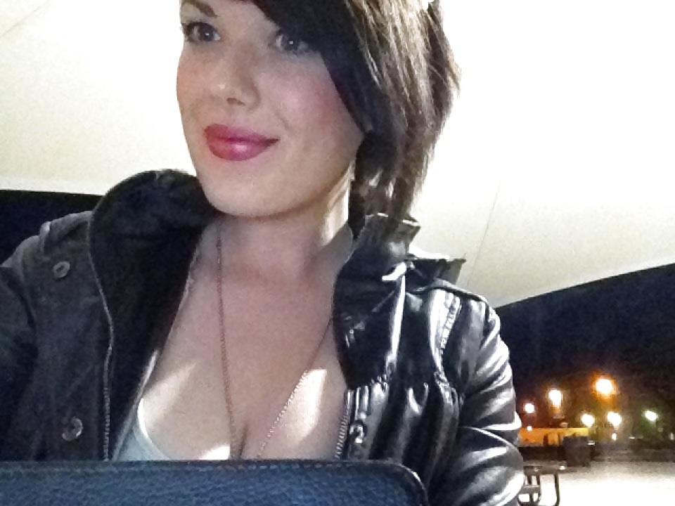 Ashley Taylor #25706377