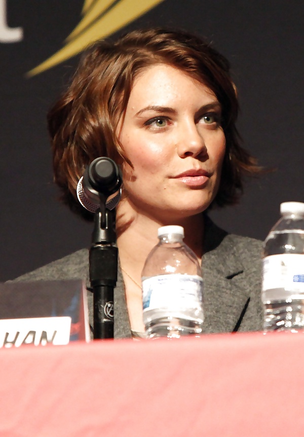 Lauren Cohan Archive  #33580769