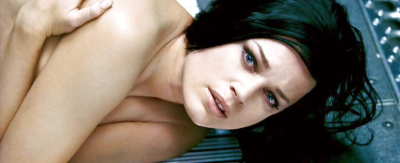 ミスティーク
 #26646290