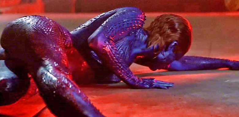 ミスティーク
 #26646315